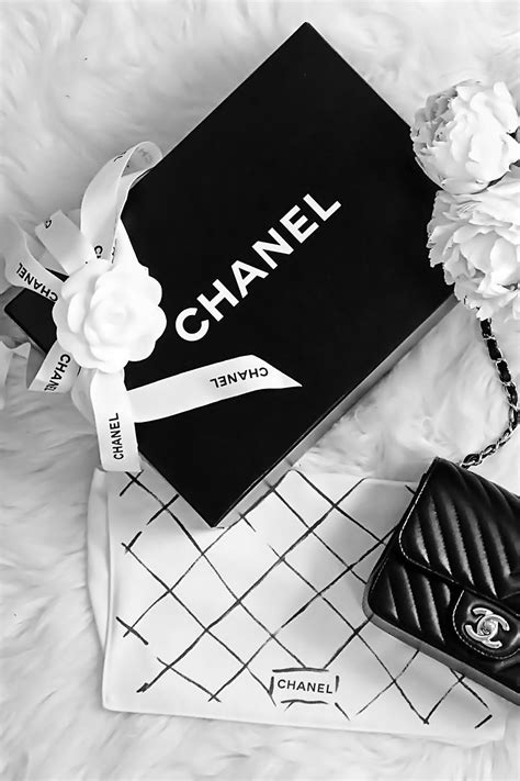 chanel black and white aesthetic